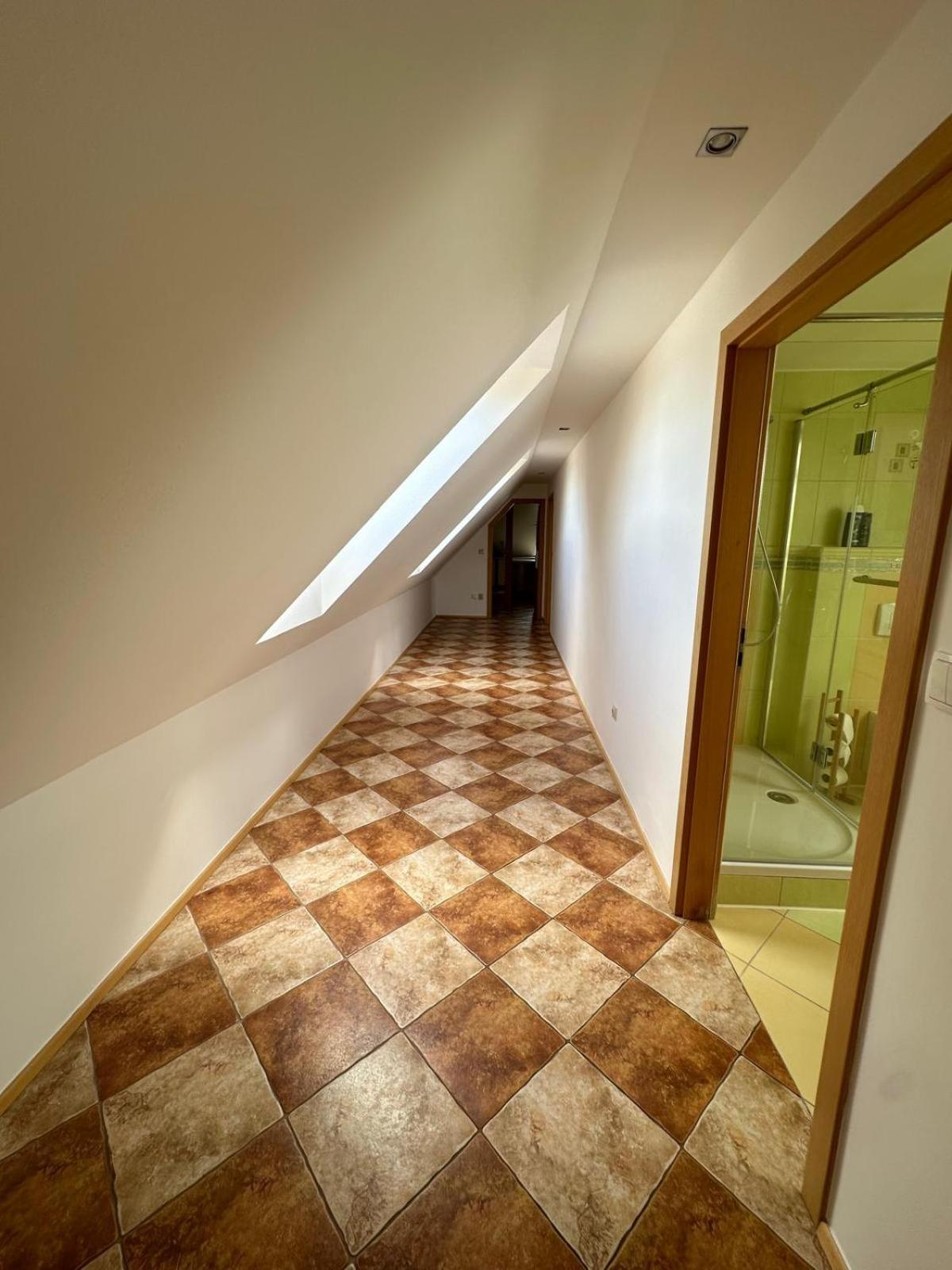 Apartman Lipa Микулов Екстериор снимка