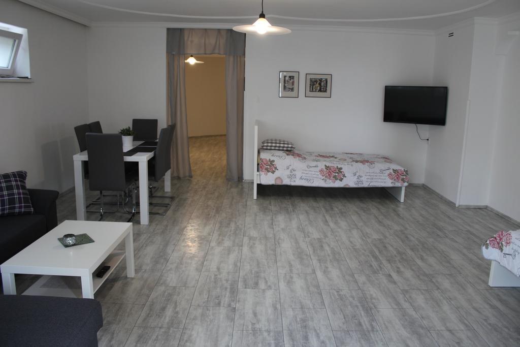 Apartman Lipa Микулов Стая снимка